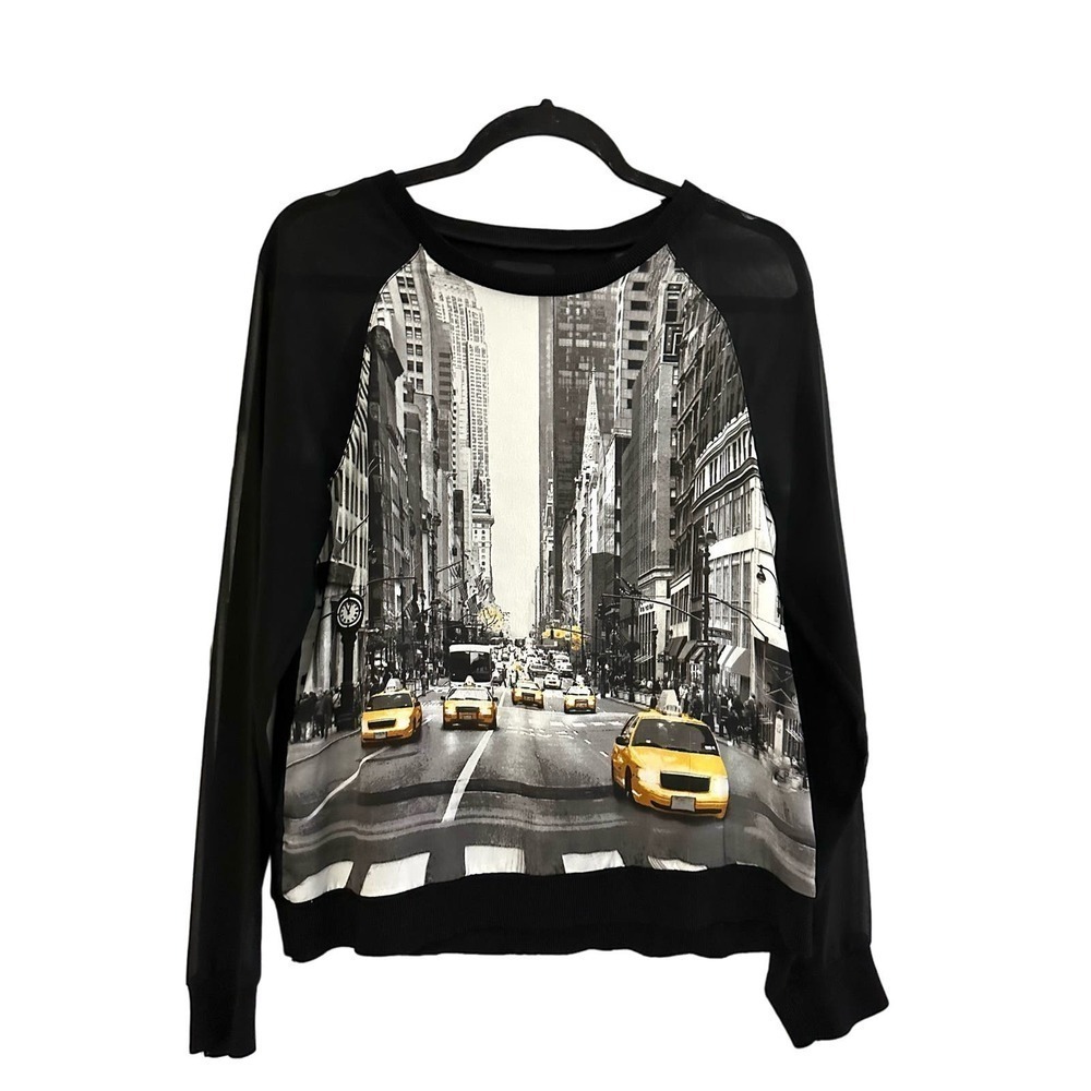 ELIE TAHARI NYC Taxi Cab Graphic Top Blouse - Small - Picture 2 of 5